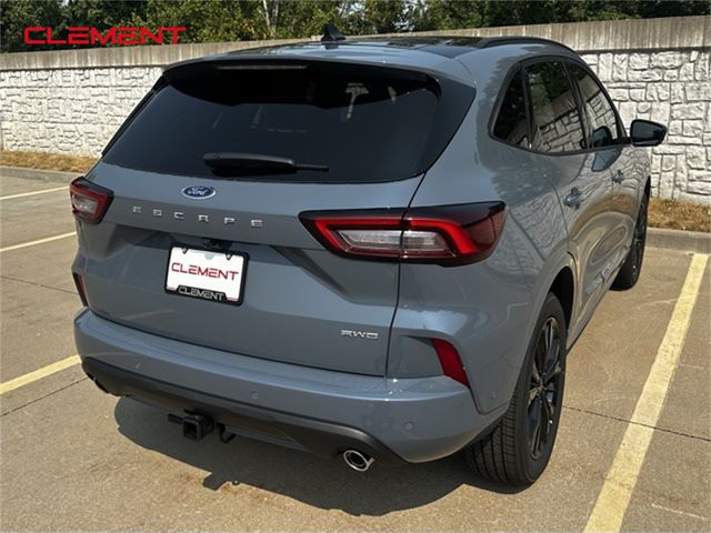 2024 Ford Escape ST-Line Elite