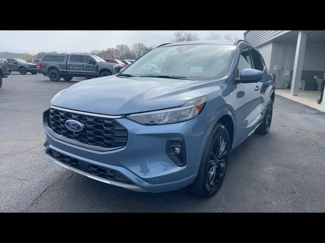 2024 Ford Escape ST-Line Elite