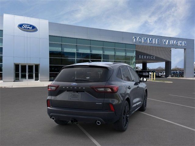 2024 Ford Escape ST-Line Elite