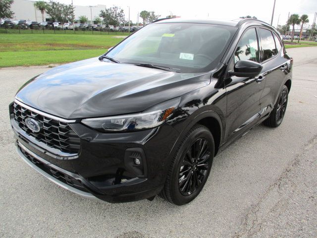 2024 Ford Escape ST-Line Elite