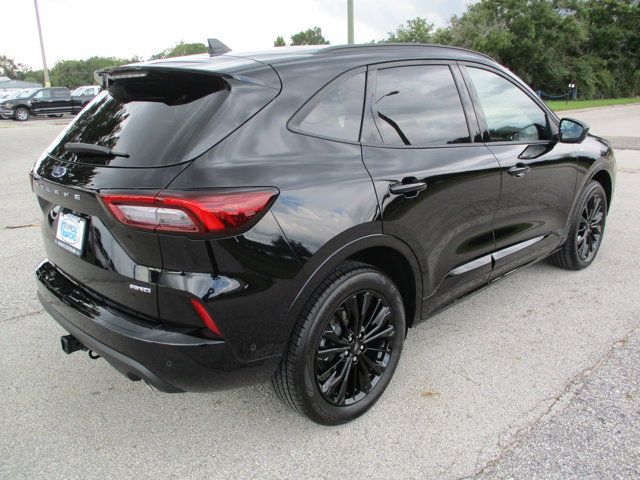 2024 Ford Escape ST-Line Elite