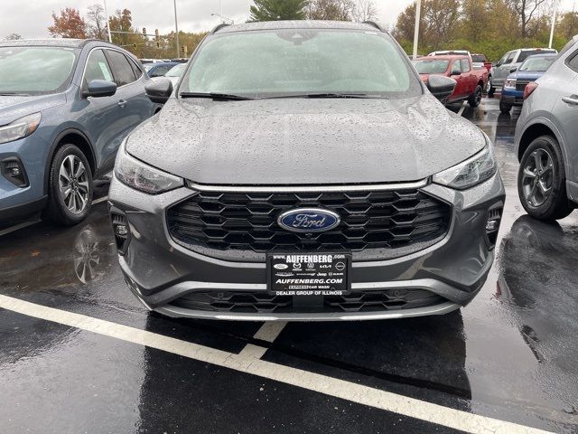 2024 Ford Escape ST-Line Elite