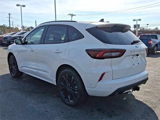 2024 Ford Escape ST-Line Elite