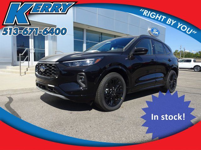 2024 Ford Escape ST-Line Elite