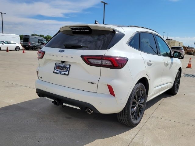 2024 Ford Escape ST-Line Elite