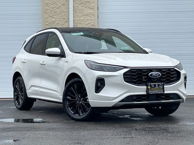 2024 Ford Escape ST-Line Elite