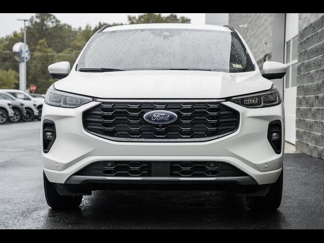 2024 Ford Escape ST-Line Elite