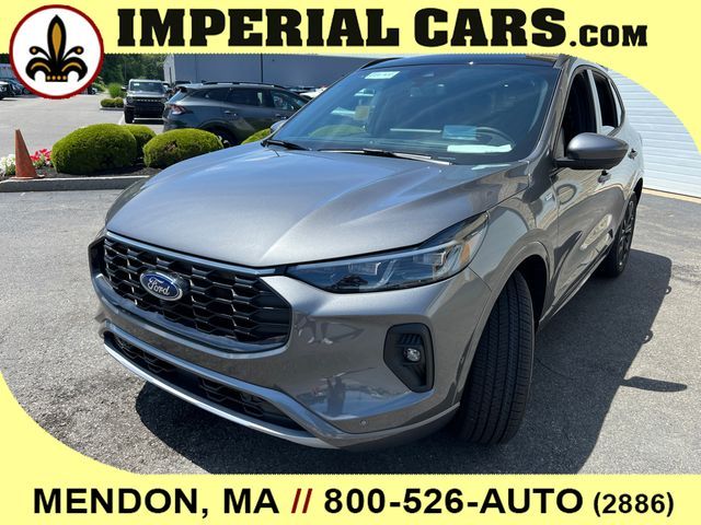 2024 Ford Escape ST-Line Elite