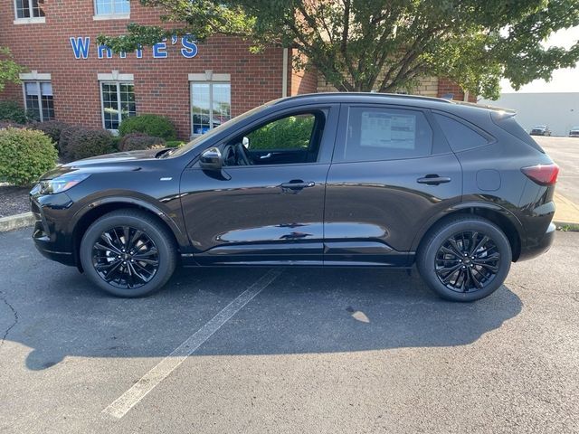 2024 Ford Escape ST-Line Elite