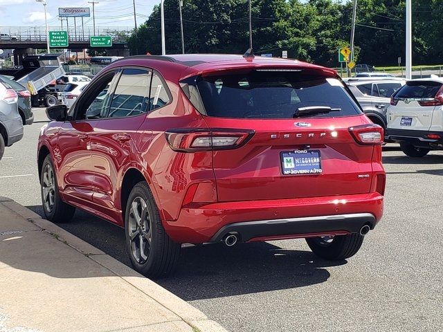 2024 Ford Escape ST-Line Select