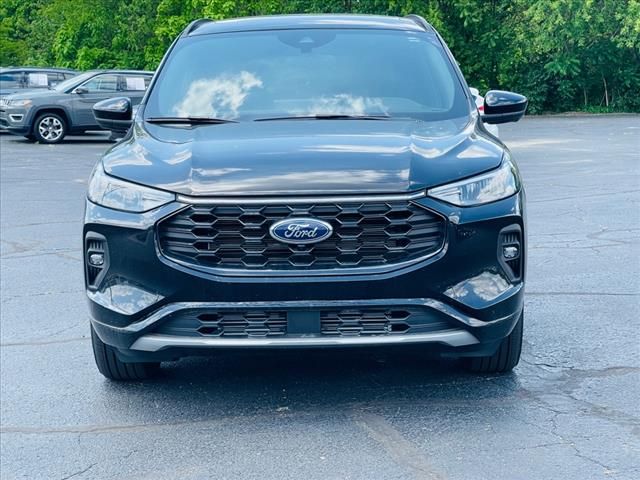 2024 Ford Escape ST-Line Select