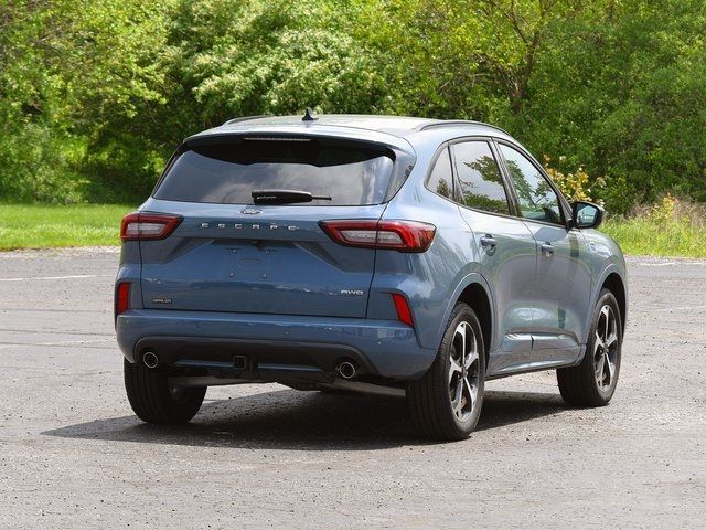 2024 Ford Escape ST-Line Select
