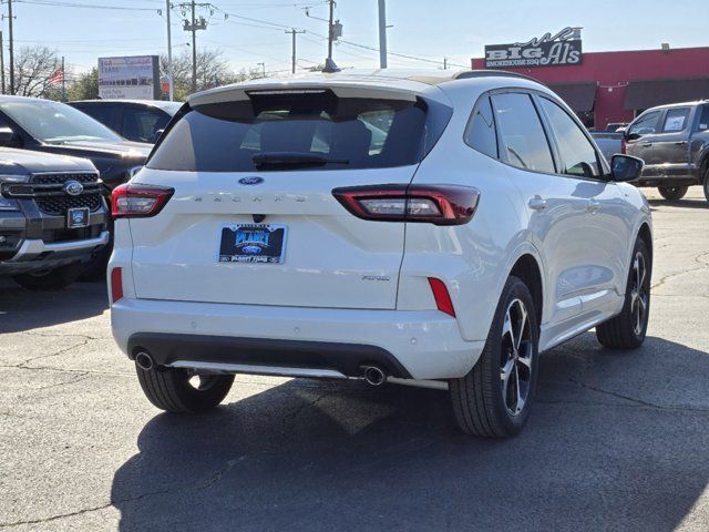 2024 Ford Escape ST-Line Select