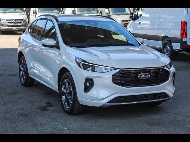 2024 Ford Escape ST-Line Select