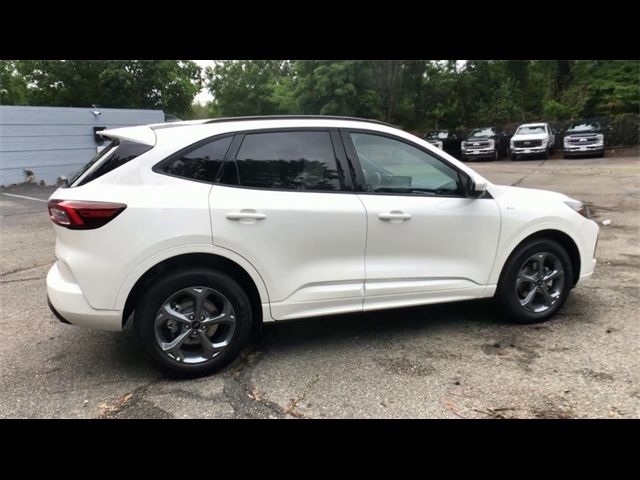 2024 Ford Escape ST-Line Select