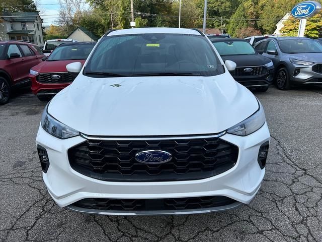 2024 Ford Escape ST-Line Select