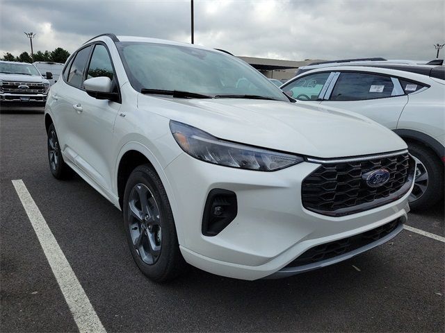 2024 Ford Escape ST-Line Select