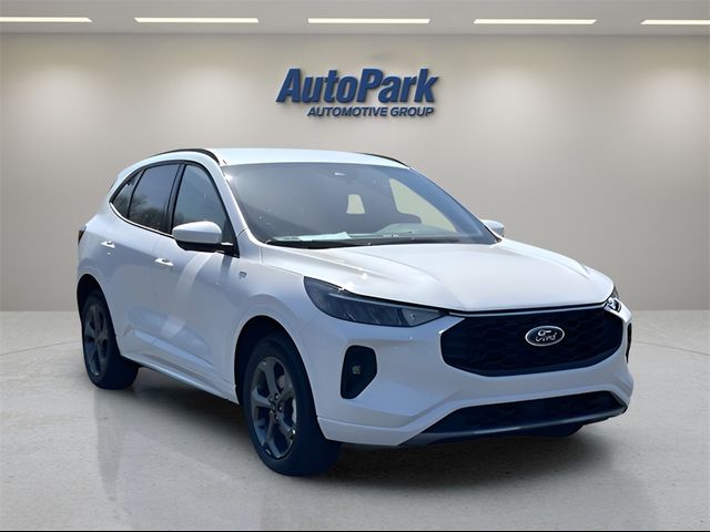 2024 Ford Escape ST-Line Select