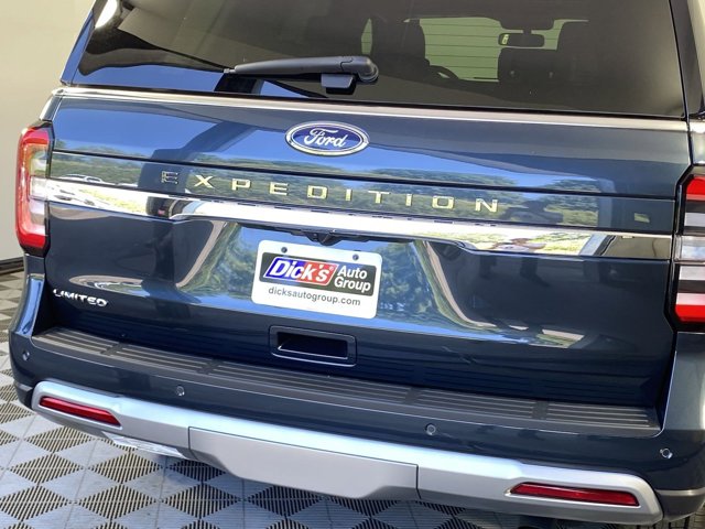 Vehicle image 5 of 20