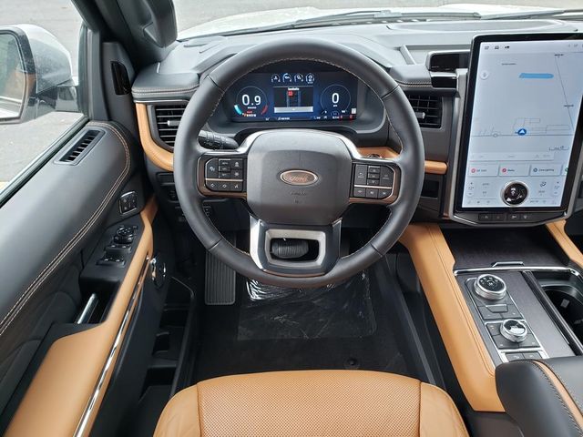 2024 Ford Expedition Platinum