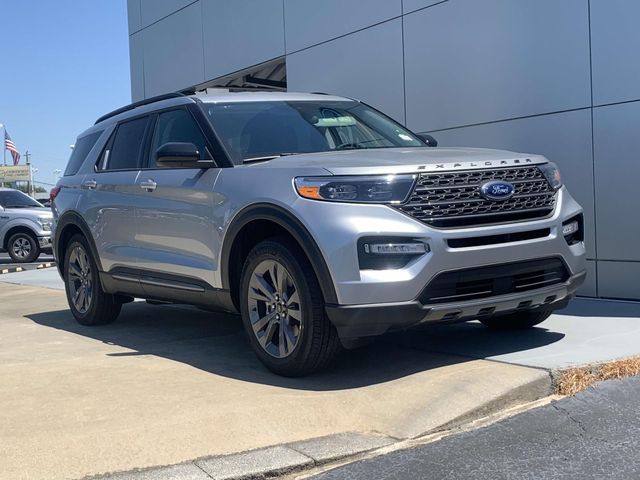 2024 Ford Explorer XLT