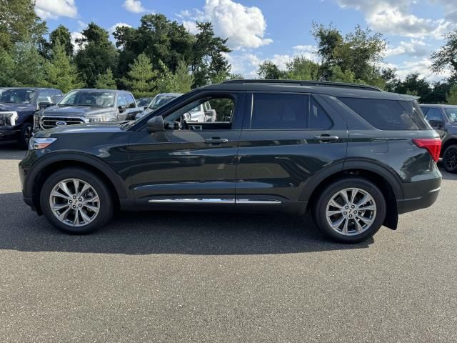 2024 Ford Explorer XLT