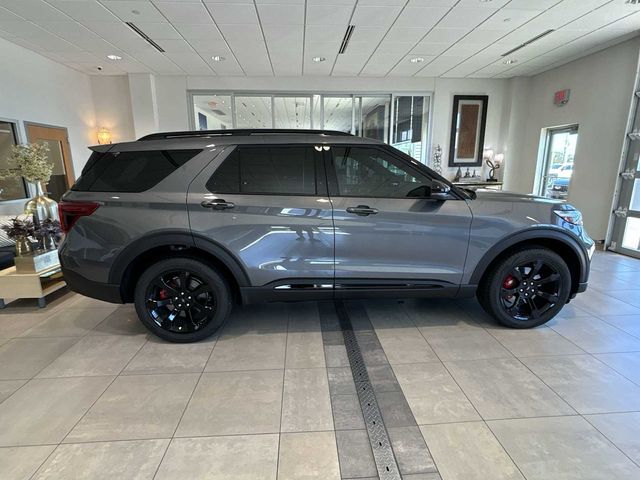 2024 Ford Explorer ST