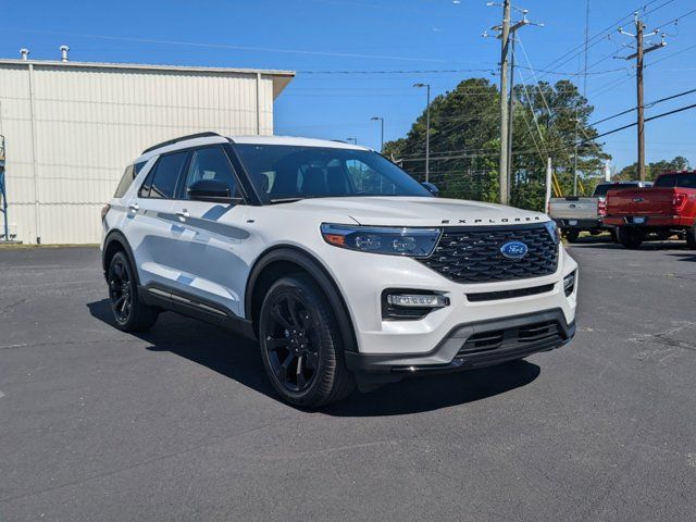 2024 Ford Explorer ST