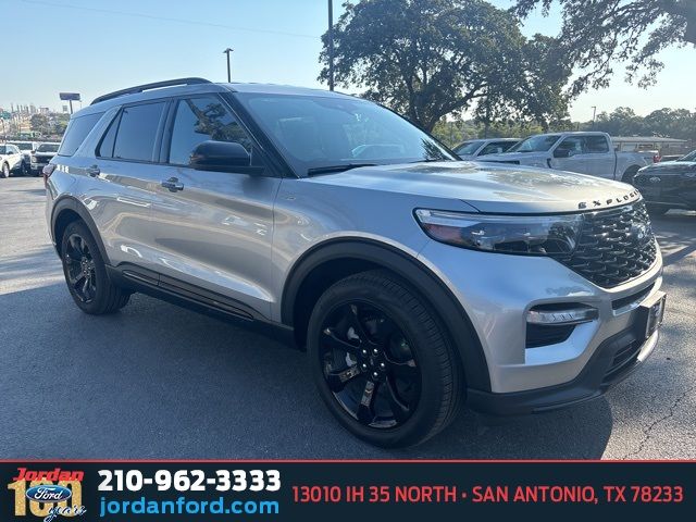 2024 Ford Explorer ST