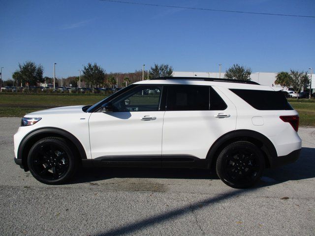 2024 Ford Explorer ST