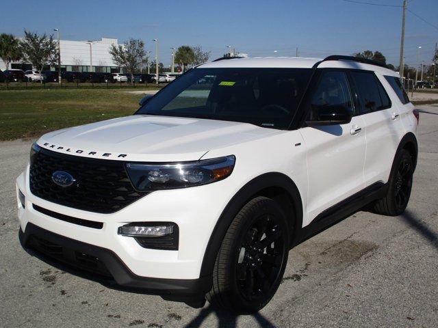 2024 Ford Explorer ST