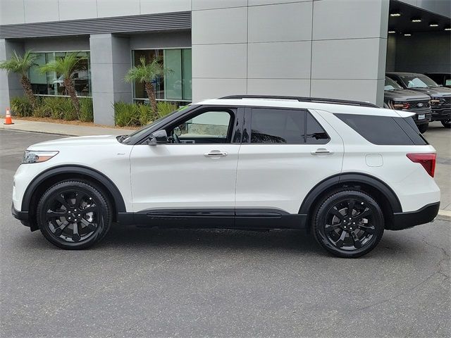 2024 Ford Explorer ST