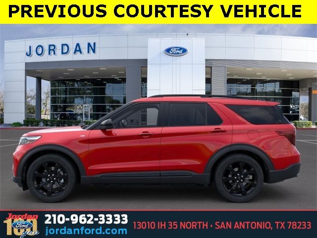 2024 Ford Explorer ST