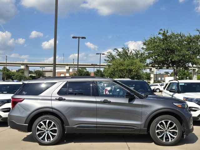 2024 Ford Explorer ST