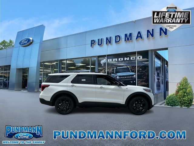 2024 Ford Explorer ST