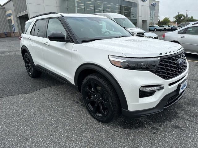 2024 Ford Explorer ST