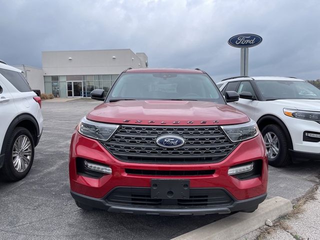 2024 Ford Explorer XLT