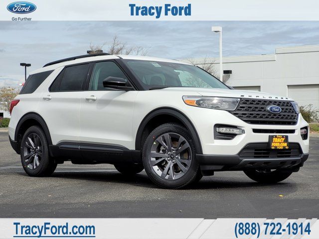 2024 Ford Explorer XLT