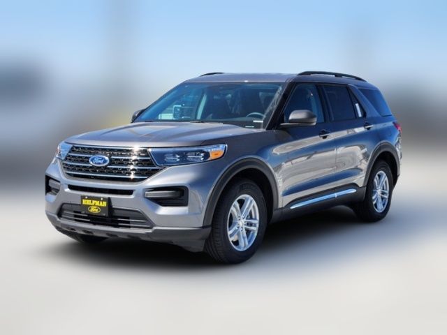 2024 Ford Explorer XLT