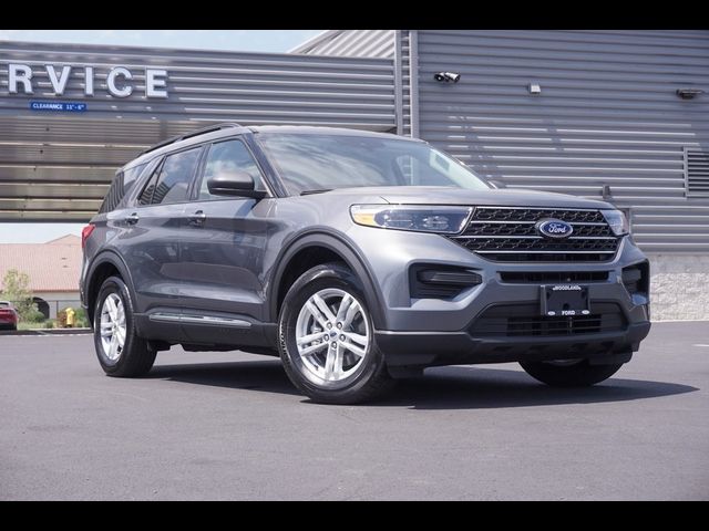 2024 Ford Explorer XLT