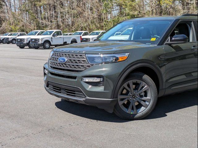 2024 Ford Explorer XLT