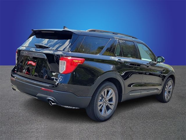 2024 Ford Explorer XLT