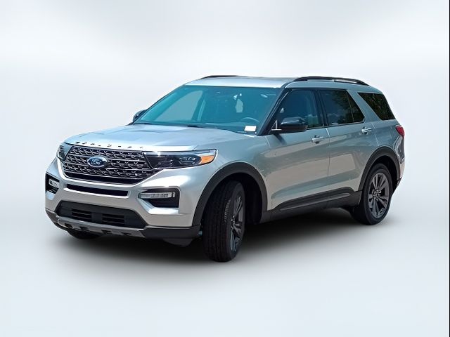 2024 Ford Explorer XLT