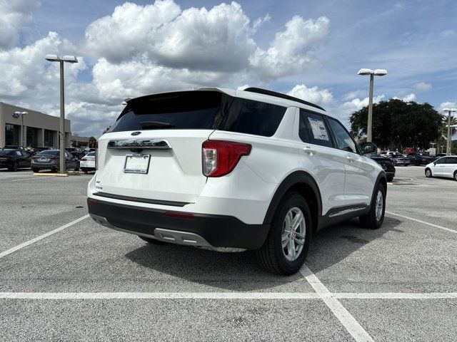 2024 Ford Explorer XLT