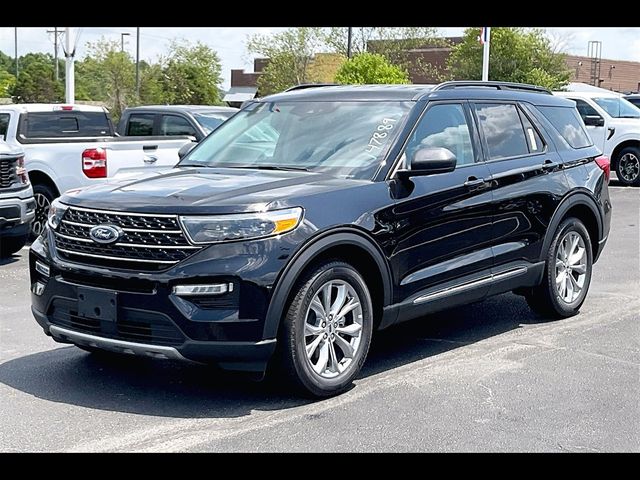 2024 Ford Explorer XLT