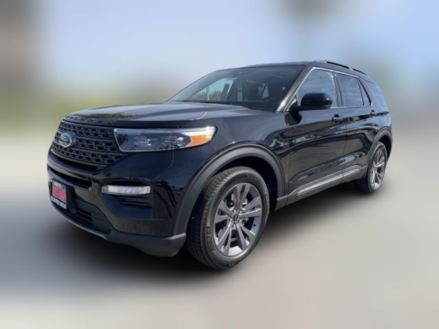 2024 Ford Explorer XLT