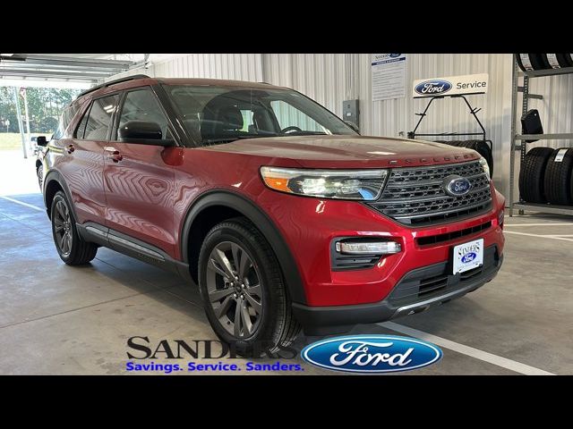 2024 Ford Explorer XLT