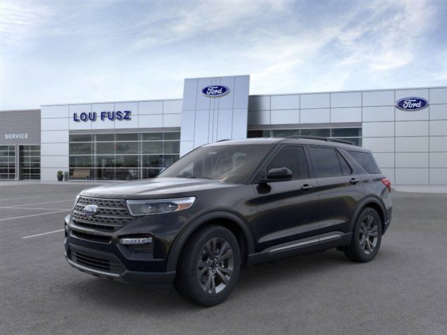 2024 Ford Explorer XLT