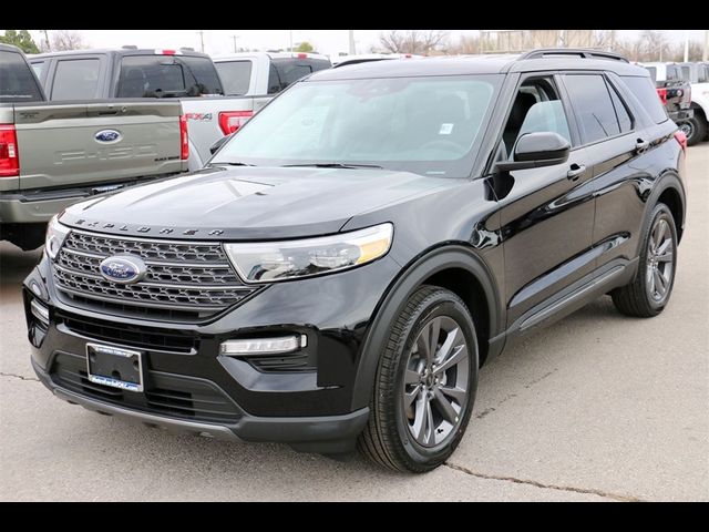 2024 Ford Explorer XLT