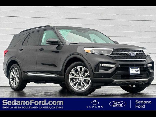 2024 Ford Explorer XLT